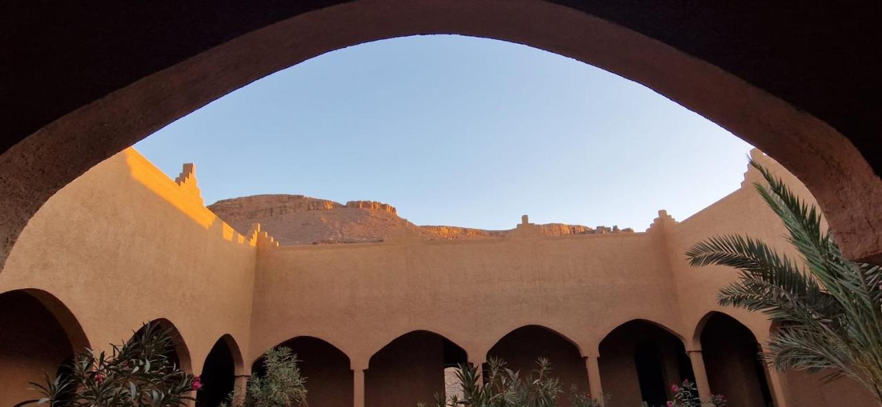 Riad Nomad Foum Mharech Exteriör bild