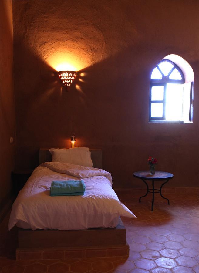 Riad Nomad Foum Mharech Exteriör bild